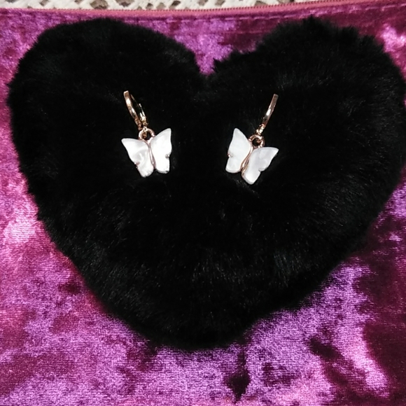 🌞🦋NEW GOLD OVERLAY PALE PINK ACRYLIC 🦋 EARRINGS - Picture 2 of 8